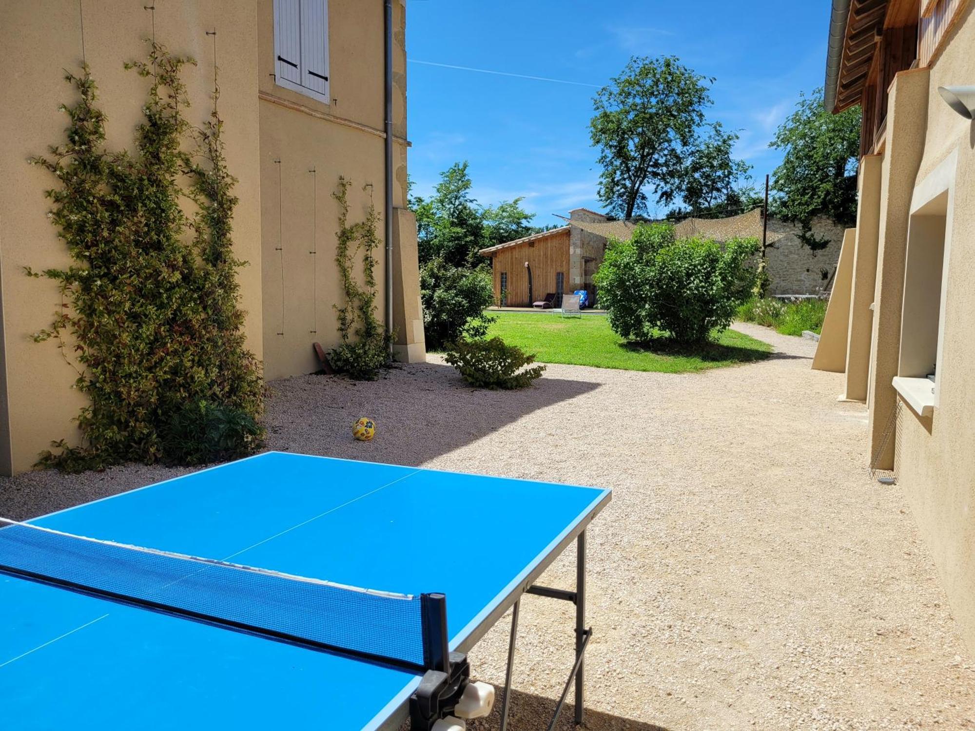 Gite Campagne Famille 15 Pers Piscine Chauffee Jeux Enfants Petanque Saint-Sauvy Exterior photo