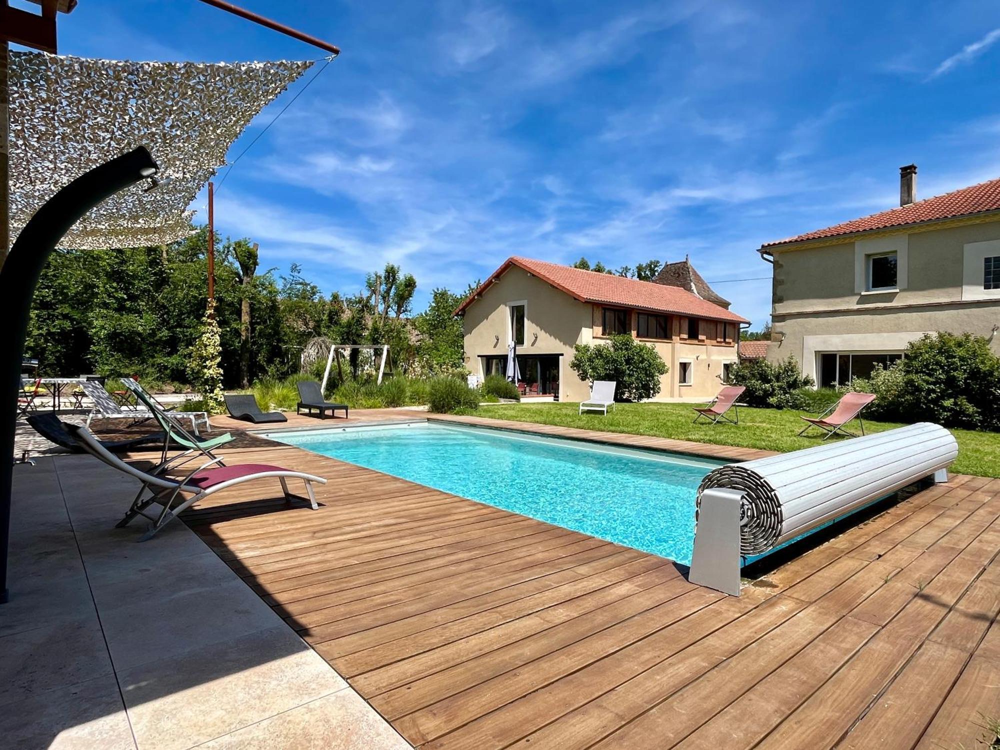 Gite Campagne Famille 15 Pers Piscine Chauffee Jeux Enfants Petanque Saint-Sauvy Exterior photo